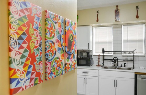 Ybor City Casa | Cozy Tampa Getaway Mins from Downtown & Beaches