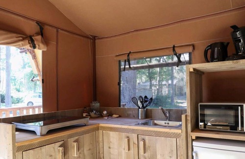 Enkhuizen Alquiler De RV | Cozy Tent Lodge With Sanitary Facilities