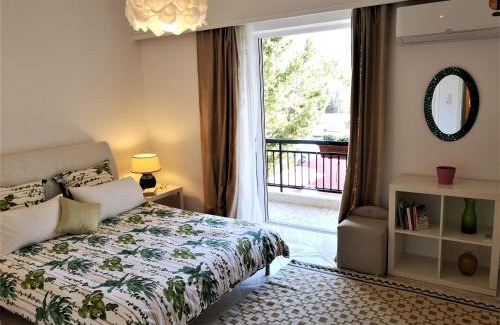 Varkiza Apartamento | Cozy Three Bedroom Apartment in Varkiza
