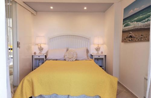 Varkiza Apartamento | Cozy Three Bedroom Apartment in Varkiza