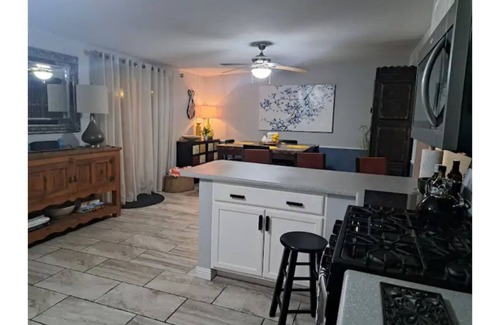 Northeast Heights Casa | Cozy three bedroom in the Northeast Foothills with Hot tub