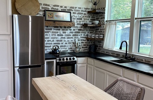 Bogalusa Casa | COZY Tiny Barn House
