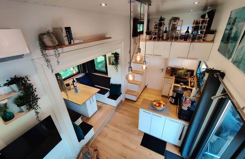 Hildesheim District Casa | Cozy Tiny House with large terrace directly on the lake. Barbecue and kayaks included