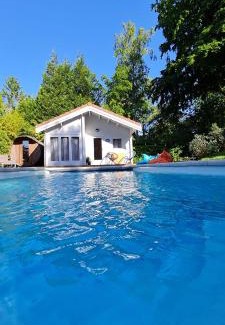 Waasmunster Casa | Cozy tiny house with swimming pool & outdoor sauna