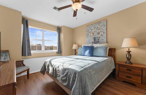 Branson Apartamento | Cozy Top Floor 2BR Condo with View and Amenities!