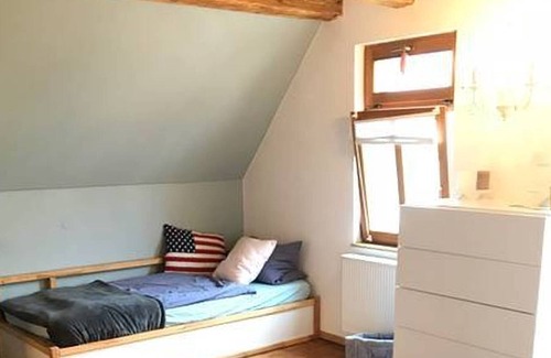 Gonsenheim Casa | Acogedora casa de pueblo con patio privado y jardín.