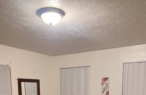 Warrensville Heights Apartamento | Cozy townhouse.