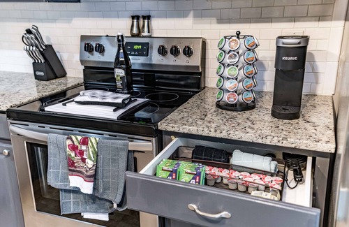Southwest Raleigh Casa | Cozy Townhome in Peaceful District of Raleigh
