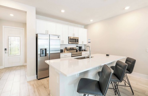 Reunion Hotel | Inviting 3 Bedroom Townhouse with Patio - 7920DS