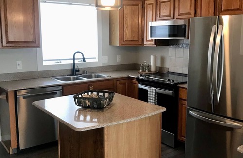 Helena Casa | Cozy townhouse close to Hospital & Capital