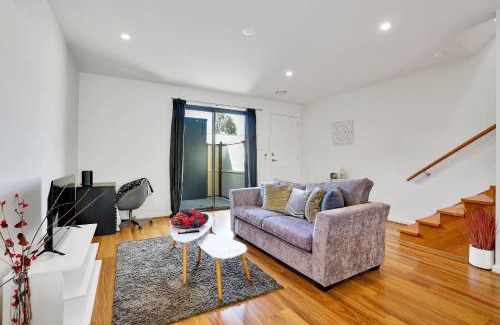 Werribee Apartamento | Cozy Townhouse in Werribee centre