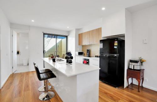 Werribee Apartamento | Cozy Townhouse in Werribee centre