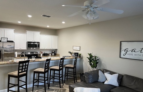 Lindfields Casa | Cozy townhouse next to Disney Parks