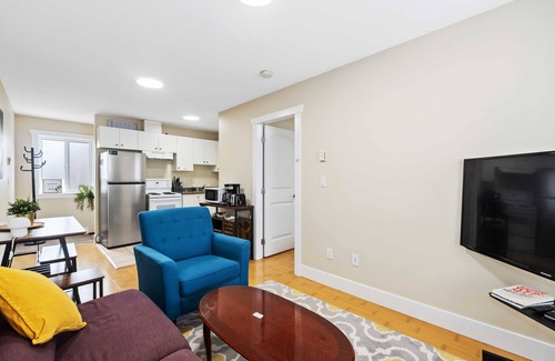 East Clayton Apartamento | Cozy, Tranquil & Private Full 1 Bedroom Apartment