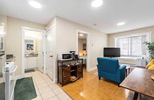 East Clayton Apartamento | Cozy, Tranquil & Private Full 1 Bedroom Apartment
