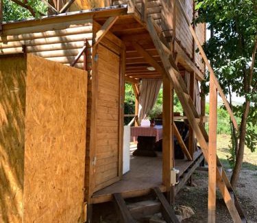 Mostar Otro | Cozy Treehouse with private sand beach