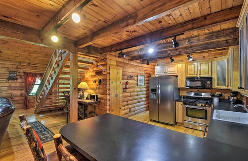 Trenton Cabina | Cozy Trenton Cabin w / Spa ~ 15 Mi a Lookout Mtn!