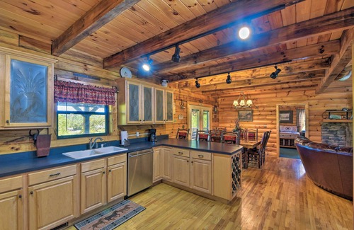 Trenton Cabina | Cozy Trenton Cabin w / Spa ~ 15 Mi a Lookout Mtn!