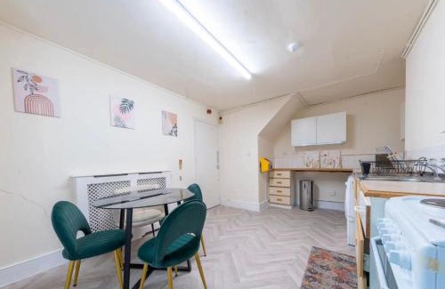 Kentish Town Apartamento | Cozy Twin Room in Camden Town