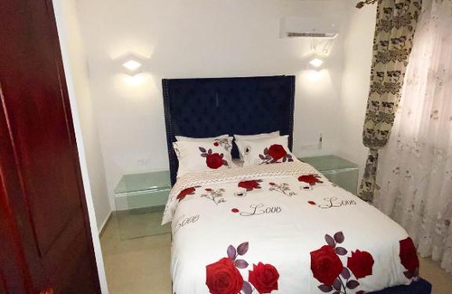 Douala Apartamento | Cozy two bedroom apartment
