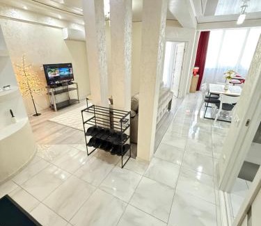 Chisinau Apartamento | Cozy Two Bedroom Large Apartment