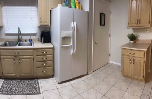 Longwood Apartamento | Cozy two bedrooms apt