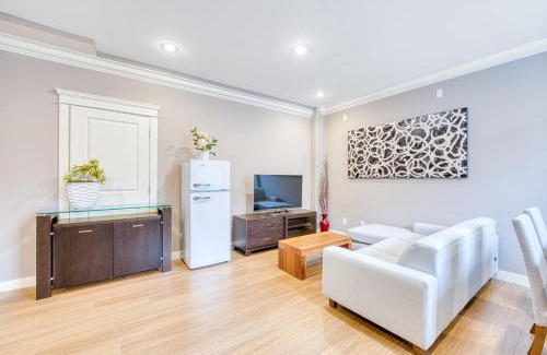 Arbutus Ridge Casa | Cozy two beds lower level suite in Vancouver West