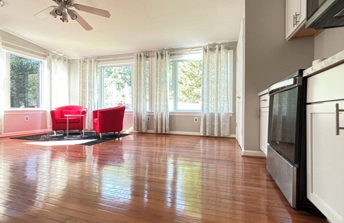Wheaton-Glenmont Casa | Cozy unit with private entrance in Silver Spring next to Brookside Garden Park