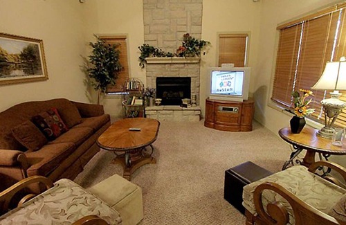 Branson West Villa | Tranquility Place: hermosa villa de 3 habitaciones y 3 baños en Stonebridge Resort.