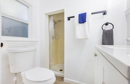 Adams Point Apartamento | Cozy Updated Studio by Lake Merritt