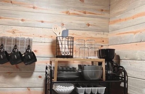 Forks Cabina | Cozy + Upscale Cabin in the Woods-2 Queen Beds