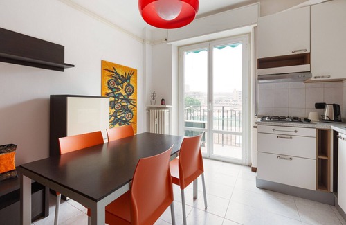 Milan Apartamento | Cozy urban oasis between Metro M1 and San Siro