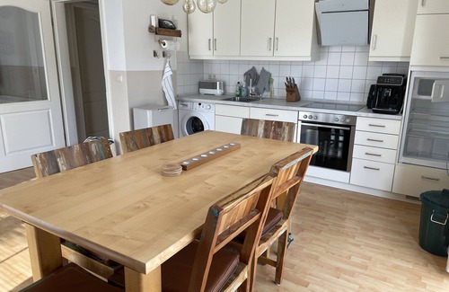Dassow Apartamento | Acogedor apartamento, wifi gratis, una sola planta, terraza, gran prado común