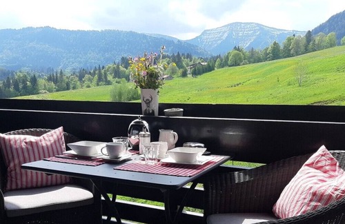 Steibis Apartamento | Cozy vacation apartment "Sandmann" in Oberstaufen/Steibis