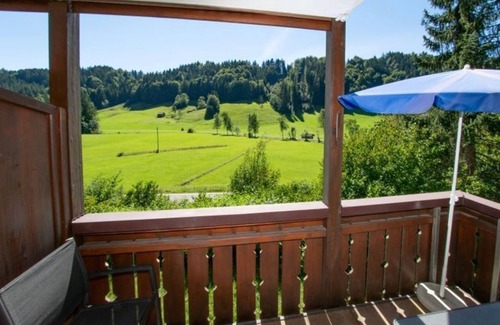 Missen Apartamento | Cozy vacation apartment with south-facing balcony and comfort SH 4/5 - Ferienapartments