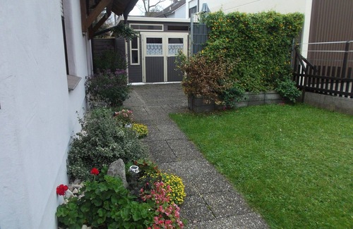 Treuchtlingen Apartamento | Cozy vacation apartment (48 sqm) for up to 4 people with fully equipped kitchenette
