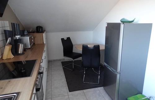 Grafenwiesen Apartamento | Cozy vacation apartment (75sqm) with wood-burning stove and balcony