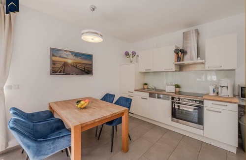 Korswandt Apartamento | Cómodo y acogedor apartamento en Wolgastsee con Wi-Fi y chimenea.