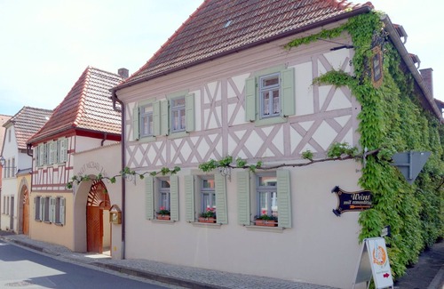 Sommerach Apartamento | Cozy vacation apartment (60sqm) for up to 4 people with kitchenette