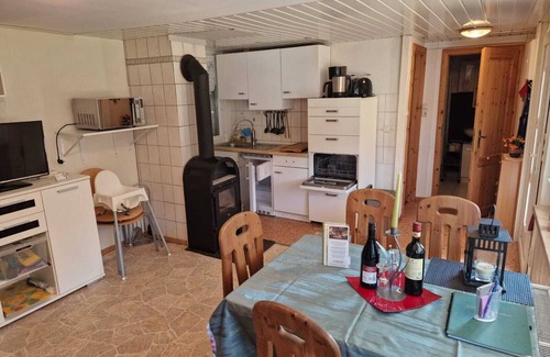 Stutzerbach Casa | Cozy vacation home Schneekopf in Stützerbach