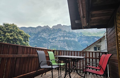 Quarten Casa | Cozy vacation home QuartenNahe Flumserberg and Lake Walen