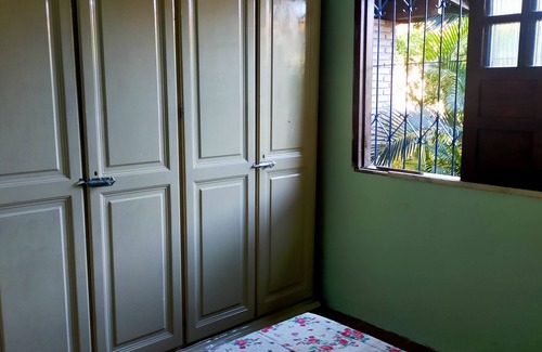 Itaparica Casa | Cozy vacation home surrounded by greenery a few steps from the sea