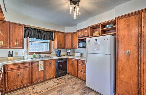 Elizabethton Casa | Cozy Vacation Rental Home Near Watauga Lake!
