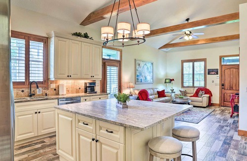 Valrico Casa | Cozy Valrico Home w/ Grill ~ 14 Mi to Tampa!