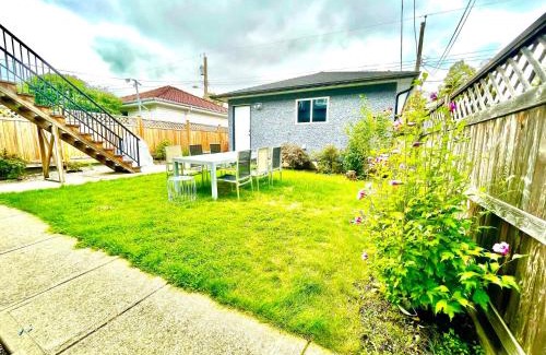 Renfrew-Collingwood Casa | Cozy Vancouver Retreat with Backyard Oasis