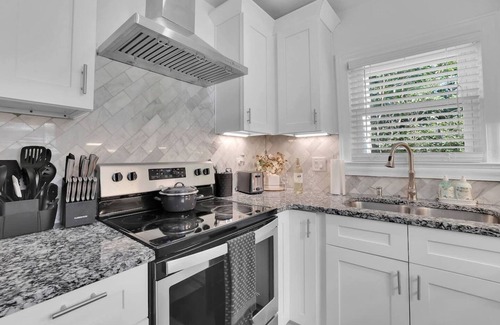 Peachtree Park Casa | Cozy Vibe Buckheadmessage Now for Summer Special