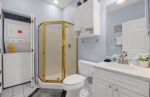 Central Myrtle Beach Condominio | Cozy Vibes 2BR 2BA Golf Front Villa