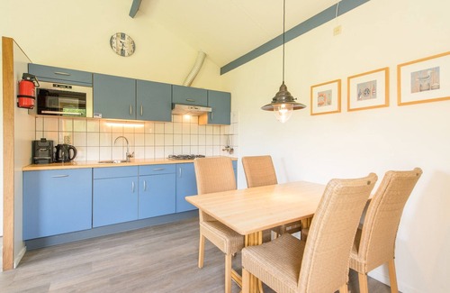 Hollum Casa | Acogedor bungalow a 1,5 km de la playa