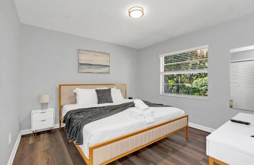 Orange City Casa | Cozy Villa with Spacious Outdoor Space
