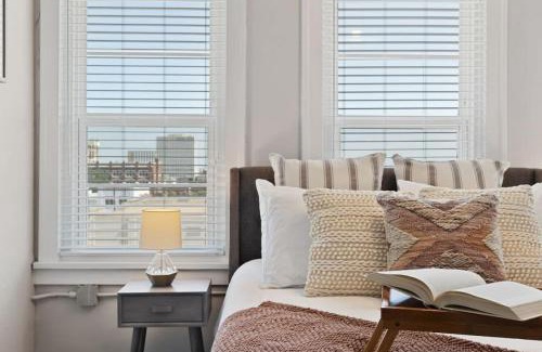 Brazos Apartamento | Cozy Waco Apartment with a Downtown View